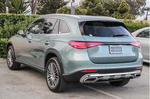2025 Mercedes-Benz GLC 300 Base