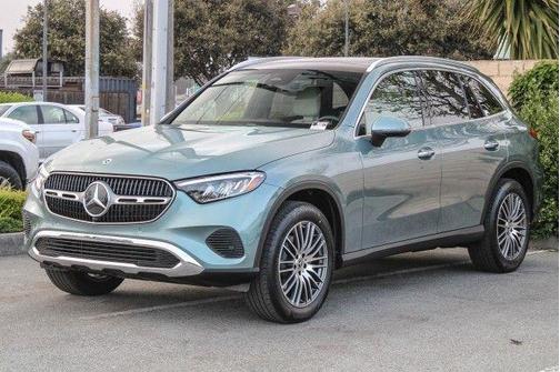 2025 Mercedes-Benz GLC 300 Base