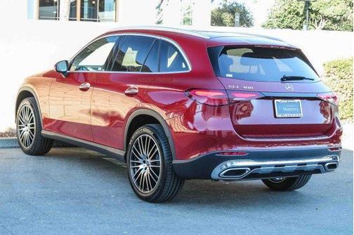 2026 Mercedes-Benz GLC 300 Base