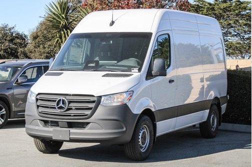 2025 Mercedes-Benz Sprinter 2500 Standard Roof