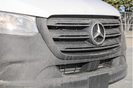 2025 Mercedes-Benz Sprinter 2500 Standard Roof