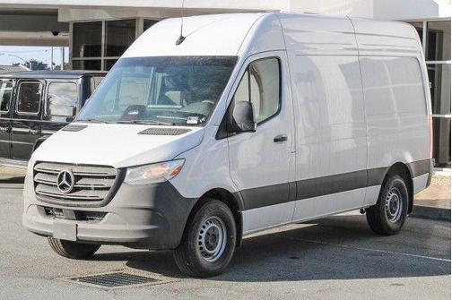 2025 Mercedes-Benz Sprinter 2500 Standard Roof