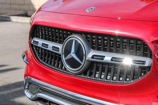 2026 Mercedes-Benz GLA 250 Base 4MATIC