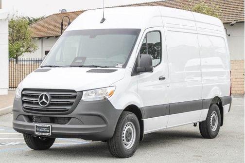 2025 Mercedes-Benz Sprinter 2500 Standard Roof