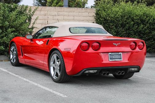 2006 Chevrolet Corvette Base
