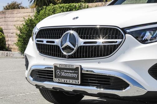 2025 Mercedes-Benz GLC 350e Base 4MATIC