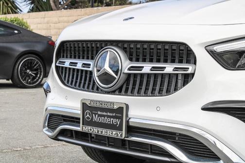 2025 Mercedes-Benz GLA 250 Base