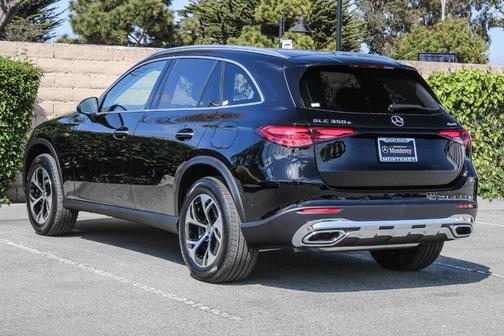 2025 Mercedes-Benz GLC 350e Base 4MATIC