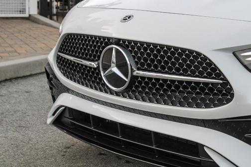 2026 Mercedes-Benz CLE 300 Base 4MATIC