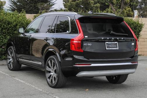 2022 Volvo XC90 Recharge Plug-In Hybrid T8 Inscription Expression Extended Range 7P