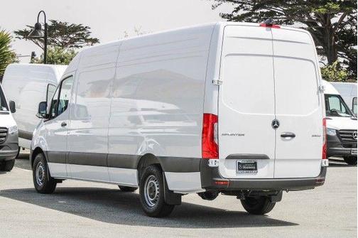 2025 Mercedes-Benz Sprinter 2500 High Roof