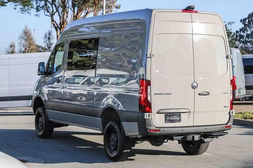 2026 Mercedes-Benz Sprinter 2500 Standard Roof