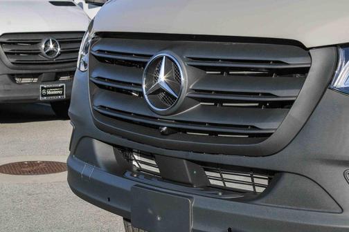 2026 Mercedes-Benz Sprinter 2500 Standard Roof
