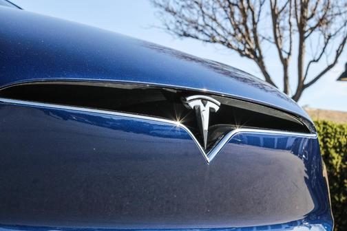 2020 Tesla Model X Performance