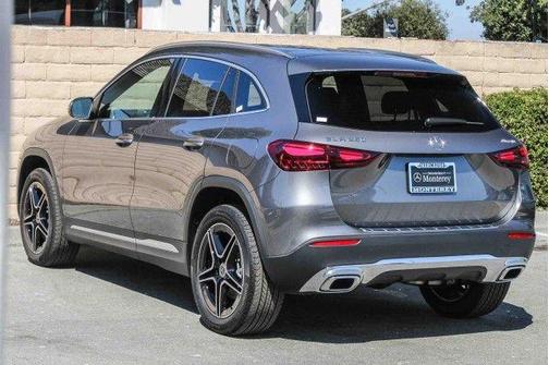 2026 Mercedes-Benz GLA 250 Base 4MATIC