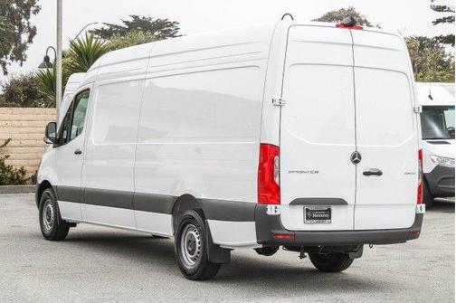 2025 Mercedes-Benz Sprinter 2500 High Roof