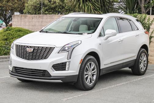 2022 Cadillac XT5 Premium Luxury