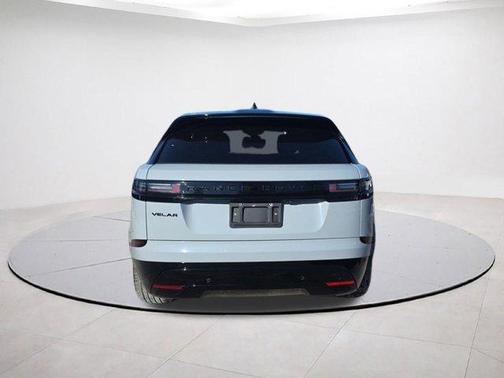 2025 Land Rover Range Rover Velar P250 Dynamic SE