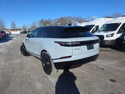 2025 Land Rover Range Rover Velar P250 Dynamic SE