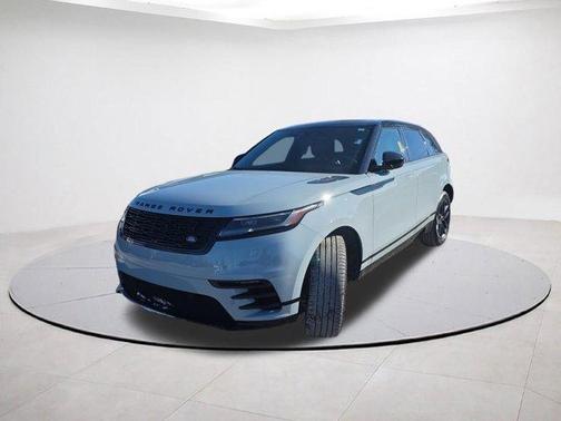 2025 Land Rover Range Rover Velar P250 Dynamic SE