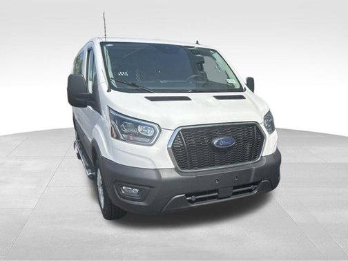 2023 Ford Transit-250 T250