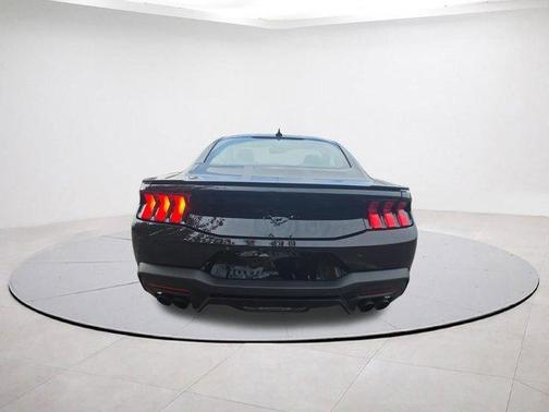 2026 Ford Mustang I4CP