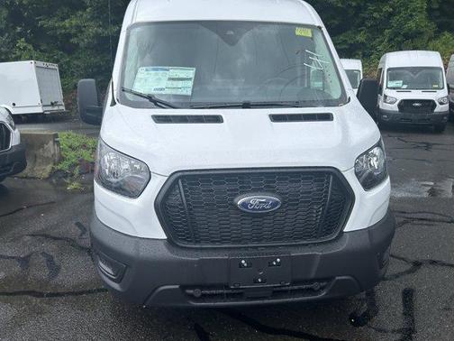 2025 Ford Transit-250 148 WB Medium Roof Cargo