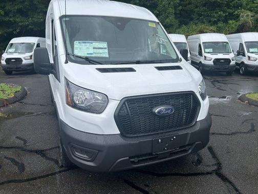 2025 Ford Transit-250 148 WB Medium Roof Cargo
