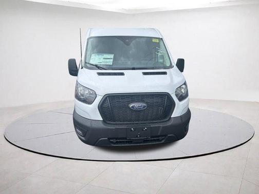 2025 Ford Transit-250 148 WB Medium Roof Cargo