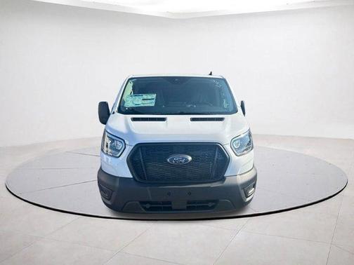 2025 Ford Transit-350 