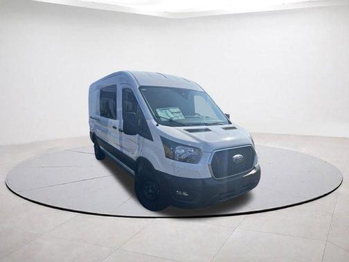 2025 Ford Transit-250 148 WB Medium Roof Cargo