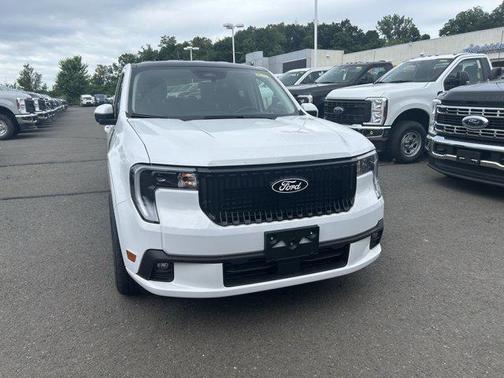 2025 Ford Maverick Lobo Standard