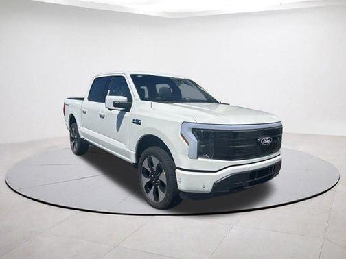 2025 Ford F-150 Lightning Platinum
