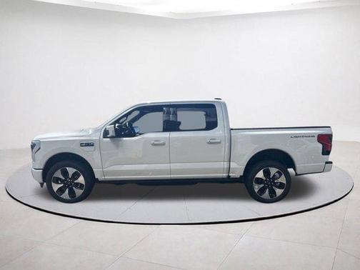 2025 Ford F-150 Lightning Platinum