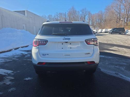 2023 Jeep Compass Latitude