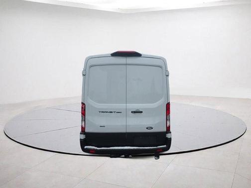 2026 Ford Transit-250 148 WB Medium Roof Cargo
