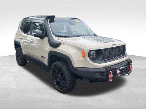 2017 Jeep Renegade Trailhawk