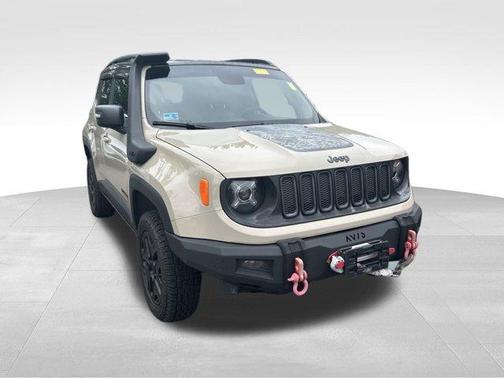 2017 Jeep Renegade Trailhawk