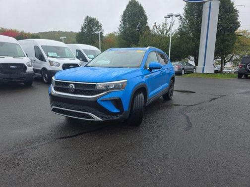 2023 Volkswagen Taos 1.5T SE