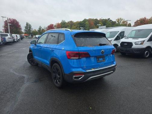 2023 Volkswagen Taos 1.5T SE