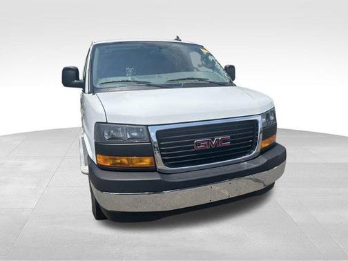 2022 GMC Savana 2500 Work Van