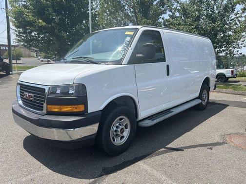 2022 GMC Savana 2500 Work Van