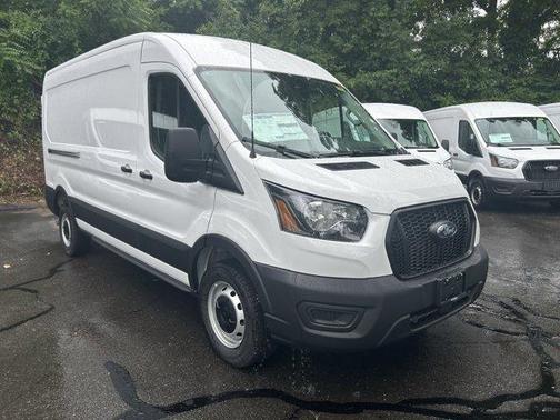 2025 Ford Transit-250 148 WB Medium Roof Cargo