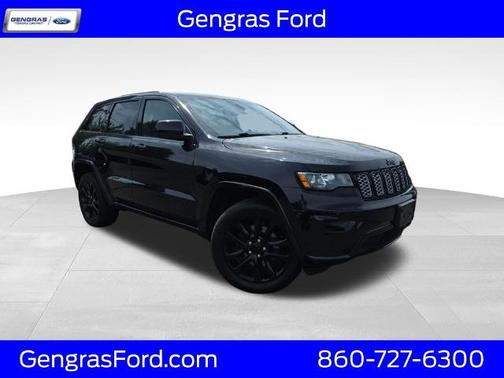 Diamond Black 2022 Jeep Grand Cherokee LAREDO