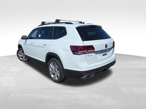 Pure White 2023 Volkswagen Atlas 3.6 SE W/ TECHNOLOGY