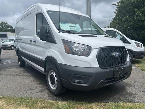 2025 Ford Transit-250 148 WB Medium Roof Cargo