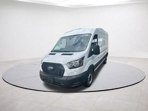 2025 Ford Transit-250 148 WB Medium Roof Cargo