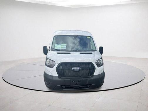 2025 Ford Transit-250 148 WB Medium Roof Cargo