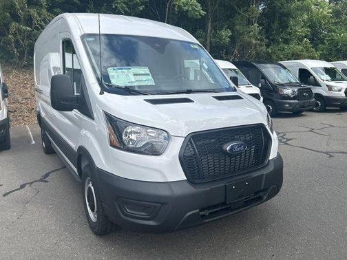 2025 Ford Transit-250 148 WB Medium Roof Cargo