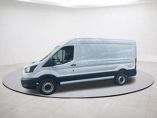 2025 Ford Transit-250 148 WB Medium Roof Cargo